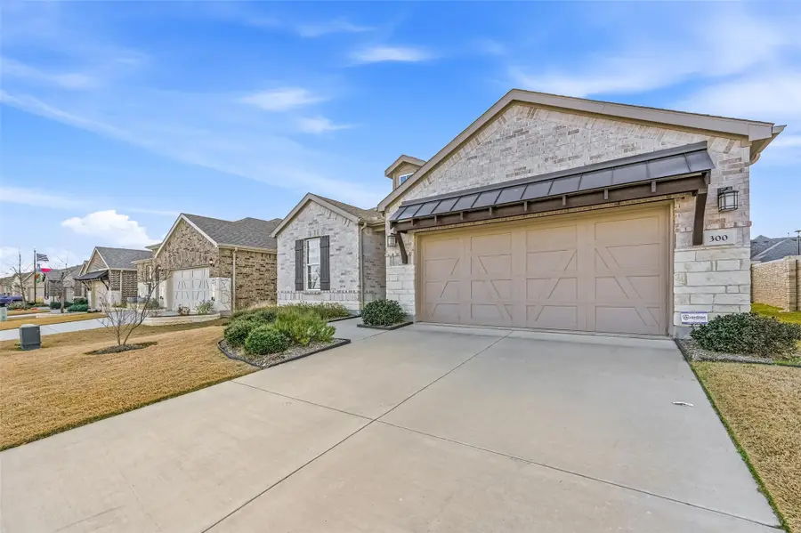 300 Sleepy Willow Lane, McKinney, TX 75071 - Image #3