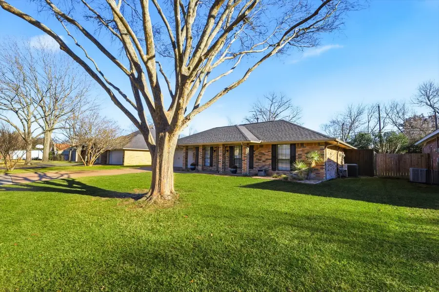 210 Morene Avenue, Waxahachie, TX 75165 - Image #3