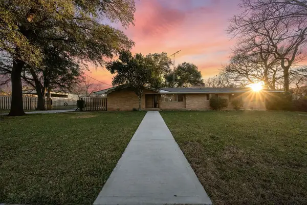 506 E Avenue G, Valley Mills, TX 76689