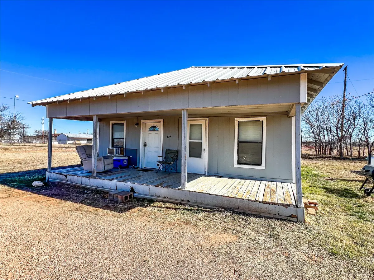 428 E 8th Street, Aspermont, TX 79502 - Image #1