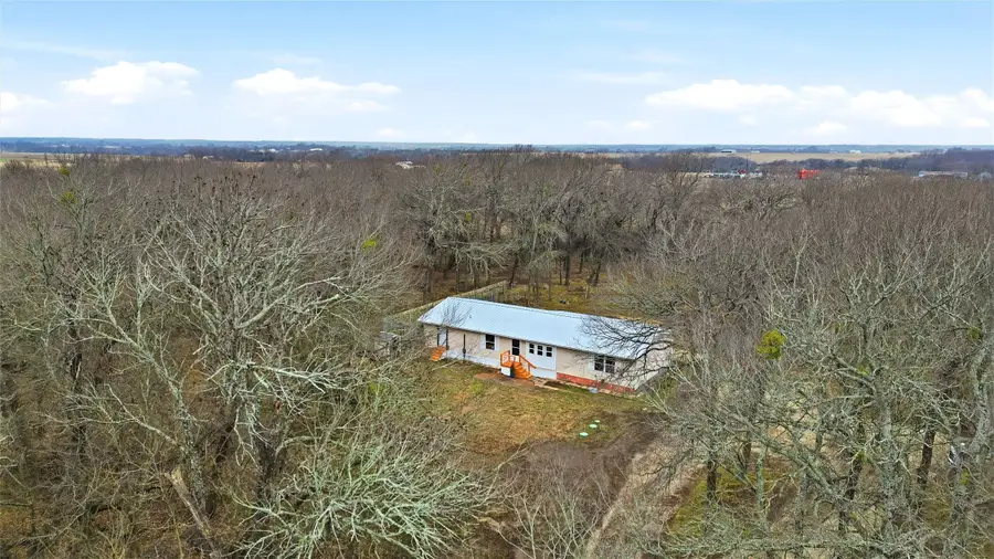 2421 Edwards Road, Van Alstyne, TX 75495 - Image #3