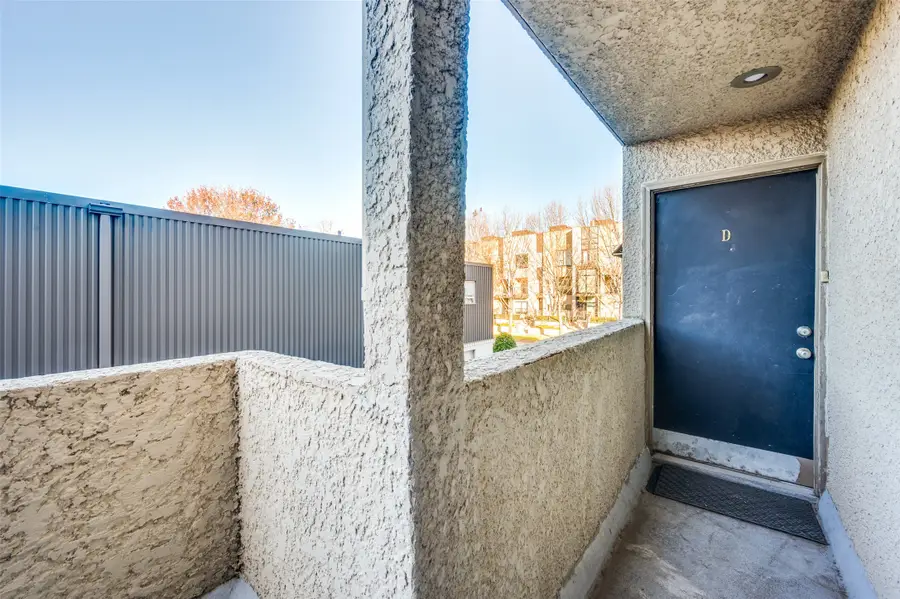 4130 Newton Avenue #D, Dallas, TX 75219 - #3
