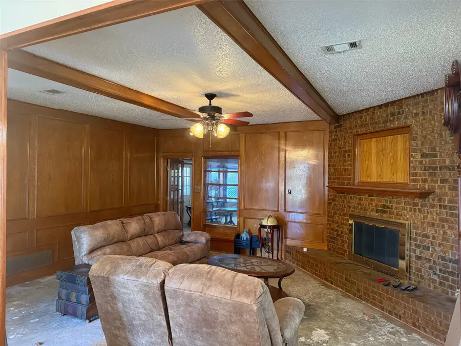 1306 Cardigan Street, Garland, TX 75040 - Image #2