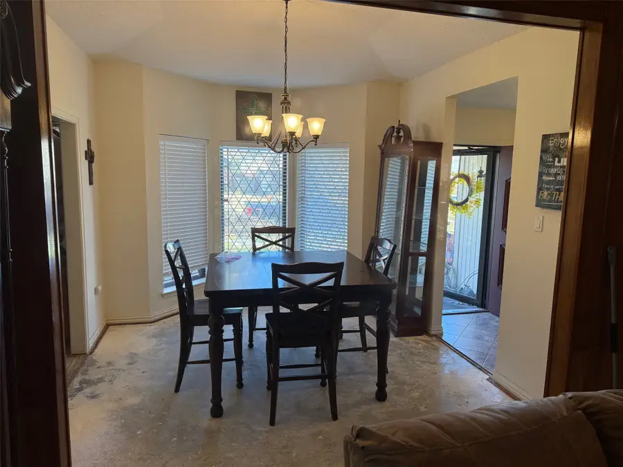 1306 Cardigan Street, Garland, TX 75040 - Image #3