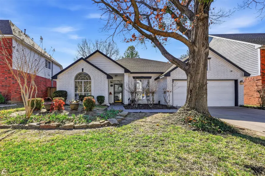 2202 S Branch Drive, Arlington, TX 76001 - Image #2
