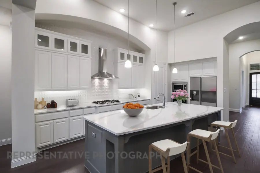 4813 Sandbrock Parkway, Aubrey, TX 76227 - Image #2