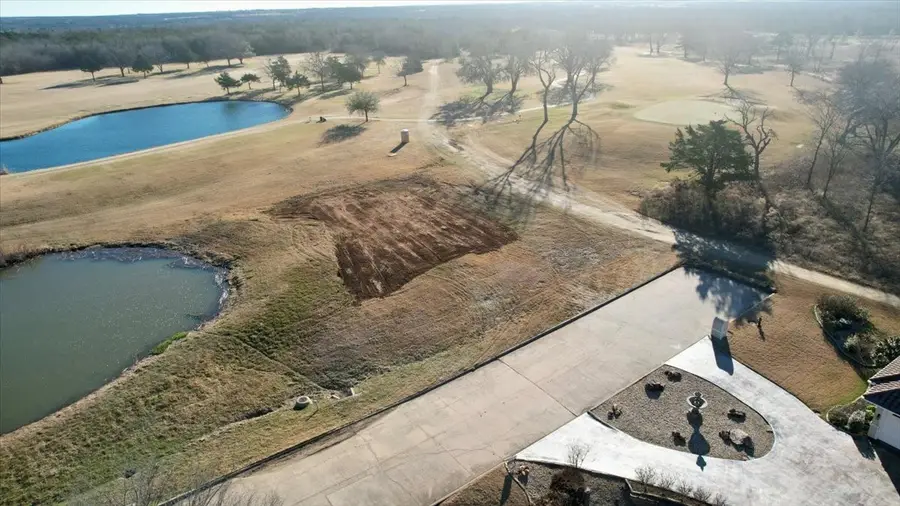 32 Palmer Lane, Pottsboro, TX 75076 - Image #2