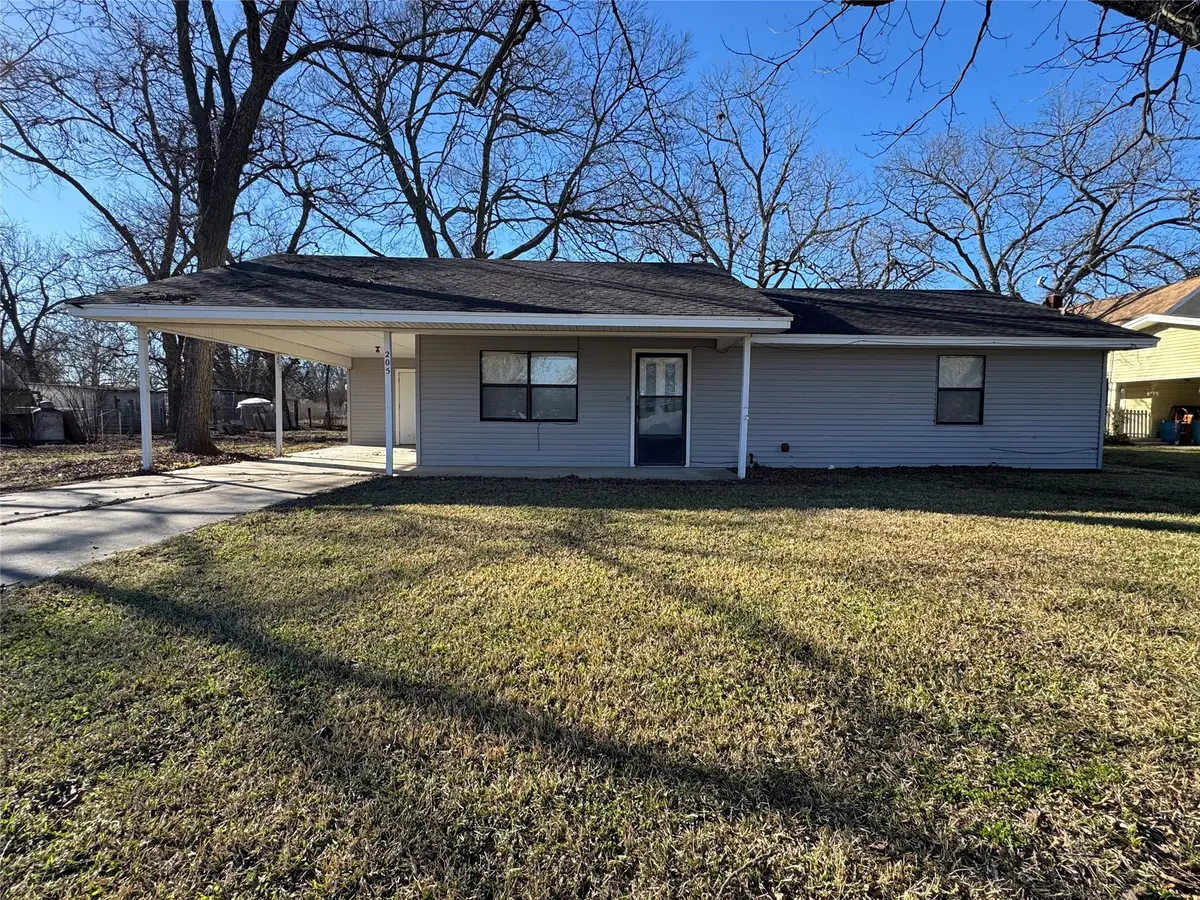 205 Wight Street, Roxton, TX 75477 - Image #1