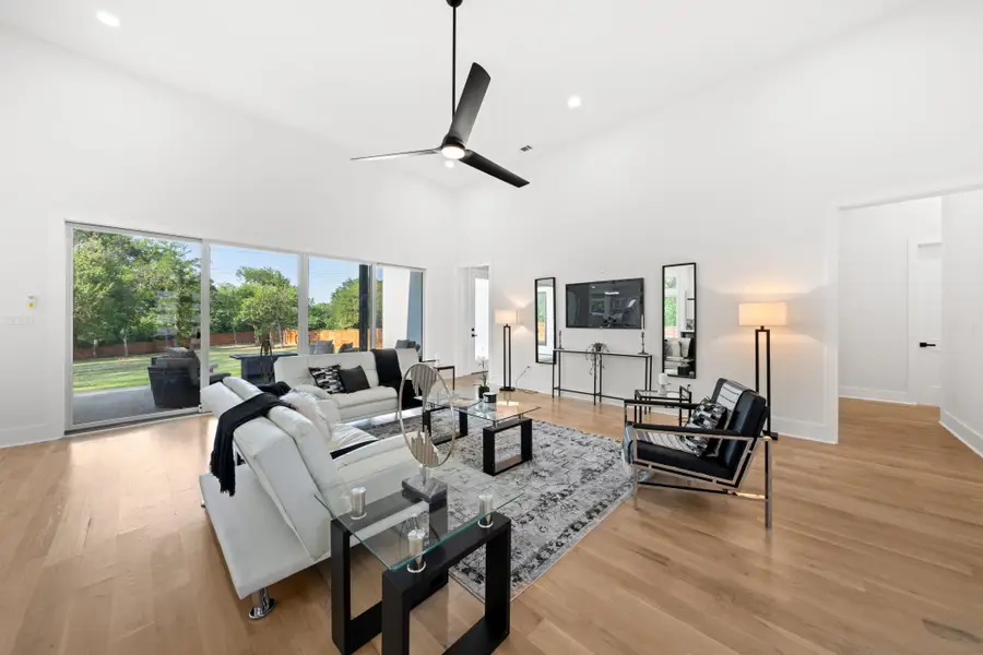 3115 Gibbs Williams Road, Dallas, TX 75233 - Image #2