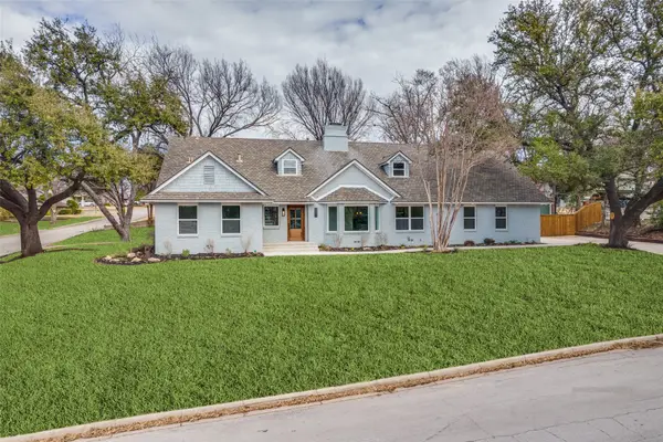 3851 Pelham Road, Fort Worth, TX 76116