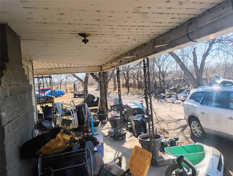 255 Pecanway Drive, Wichita Falls, TX 76305 - Image #2