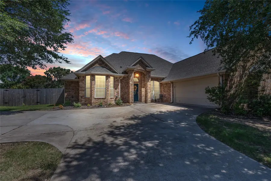 5613 Landsdown Drive, Waco, TX 76708 - Image #3