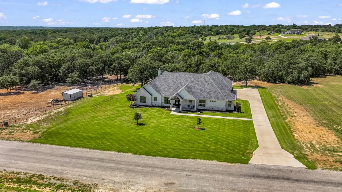 612-A Latigo Court, Weatherford, TX 76088 - Image #1