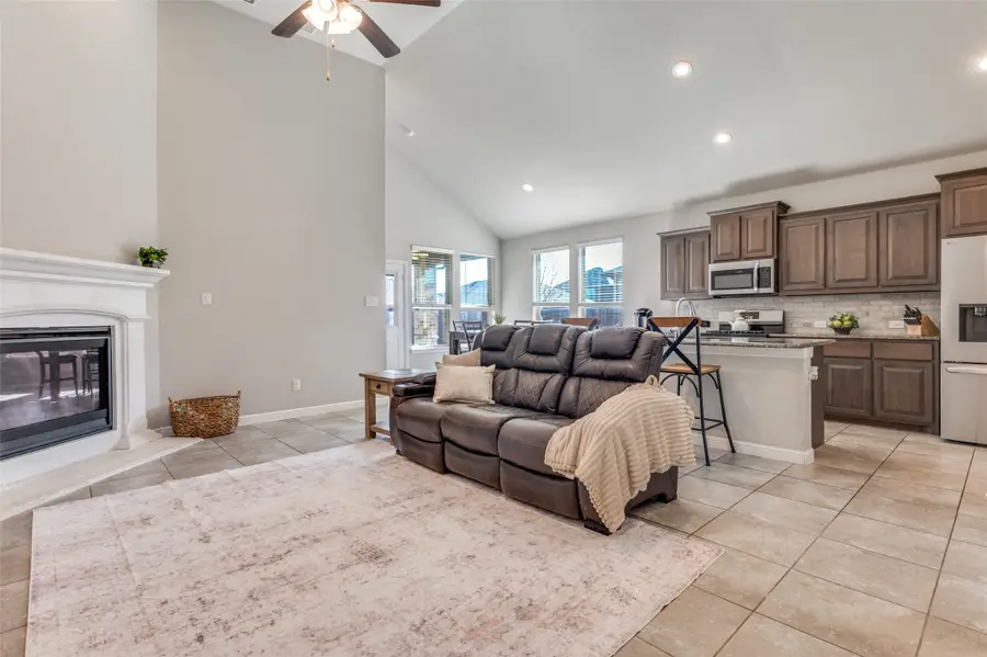 1133 Belsay, Saginaw, TX 76131 - Image #3