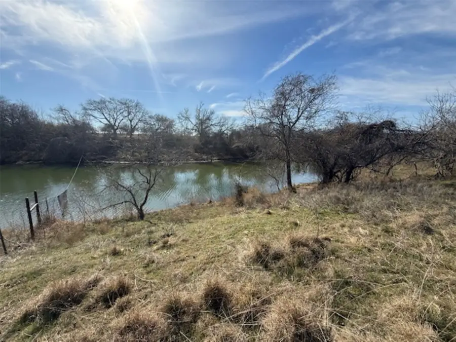 363 County Road 4403, Grandview, TX 76050 - Image #3