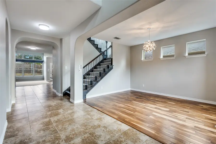 3804 Jeanette Lane, McKinney, TX 75071 - Image #3