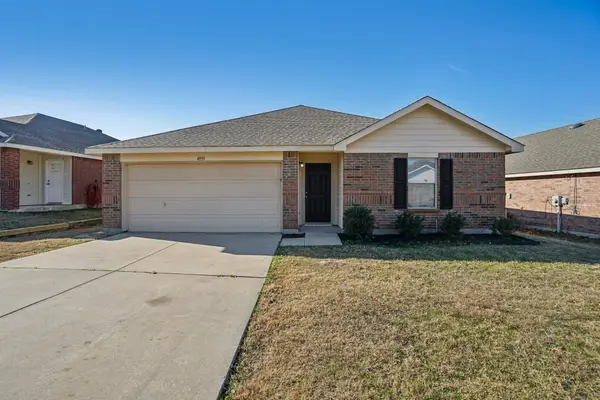4933 Parkrise Drive, Fort Worth, TX 76179