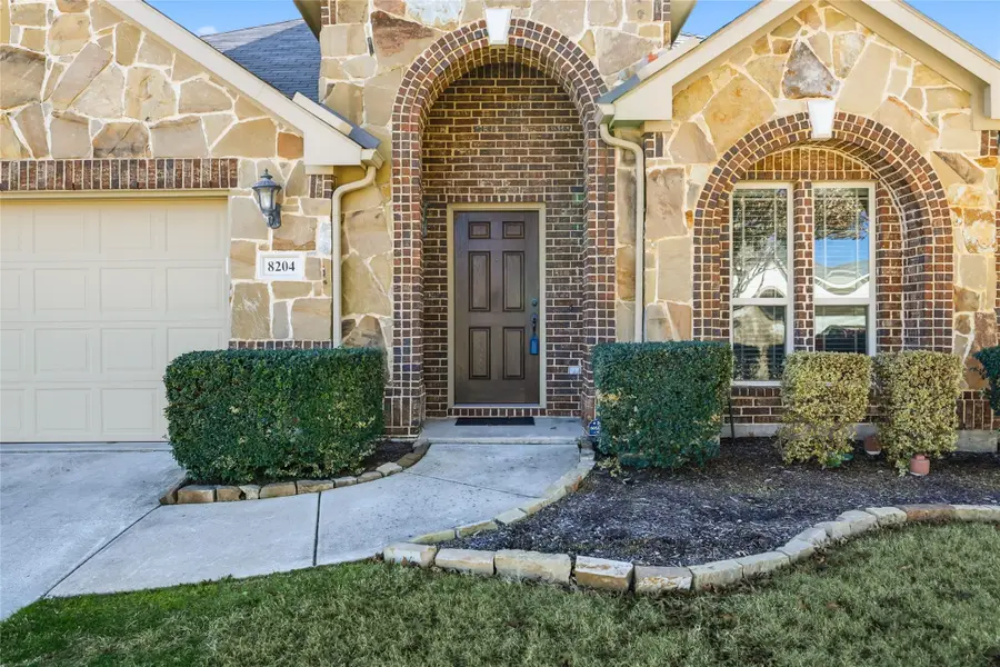 8204 Spitfire Trail, Aubrey, TX 76227 - #2