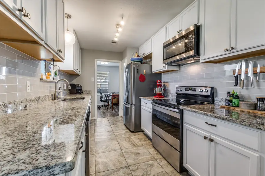 5131 Menefee Drive, Dallas, TX 75227 - Image #3