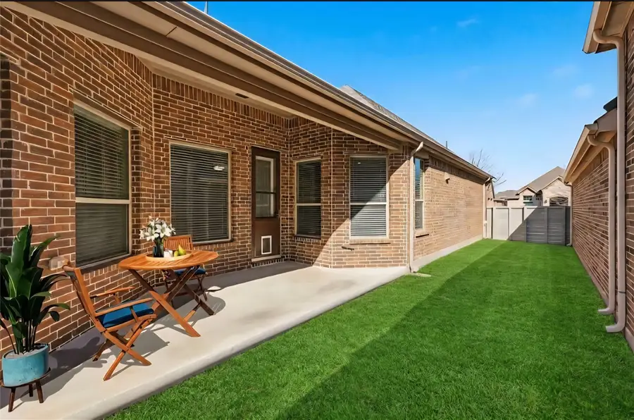 717 10th Street, Argyle, TX 76226 - #3