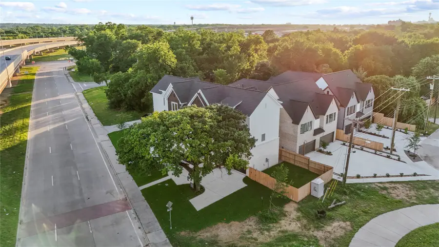 1681 C F Hawn Freeway, Dallas, TX 75215 - Image #2