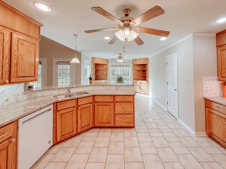 251 Fcr 1171, Fairfield, TX 75840 - Image #3