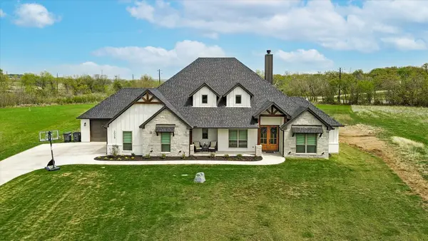 2028 Carrie Court, Weatherford, TX 76088