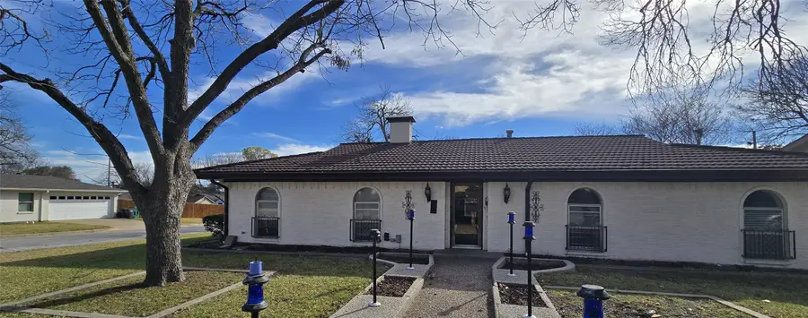 3401 Glenmont Drive, Fort Worth, TX 76133 - Image #3