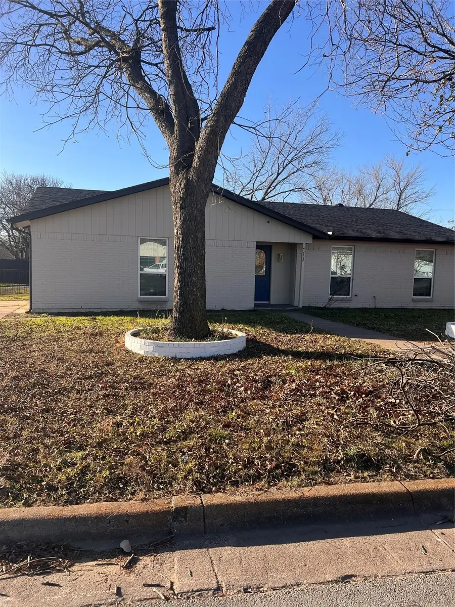 4232 Burly Street, Forest Hill, TX 76119 - Image #2