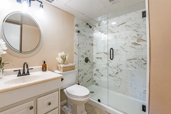 2805 Lineville Drive #108, Farmers Branch, TX 75234