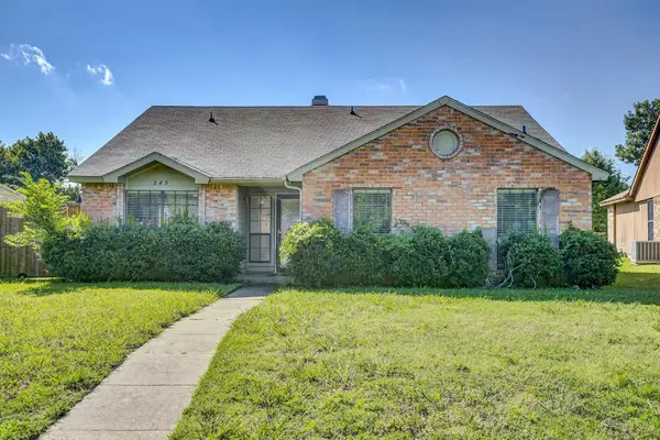 849 Bailey Drive, Cedar Hill, TX 75104