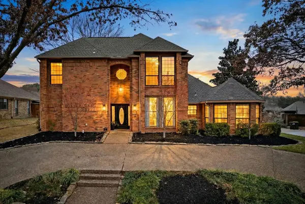 1401 Glastonbury Drive, Plano, TX 75075