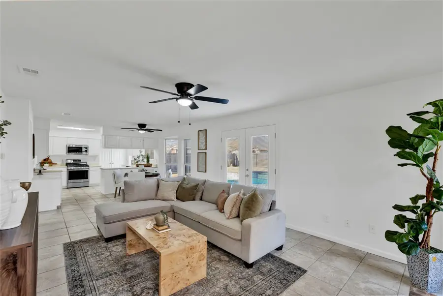 7117 Isle Royale Drive, Fort Worth, TX 76137 - Image #2