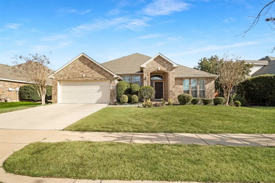 4901 Bellflower Way, Fort Worth, TX 76123 - Image #2