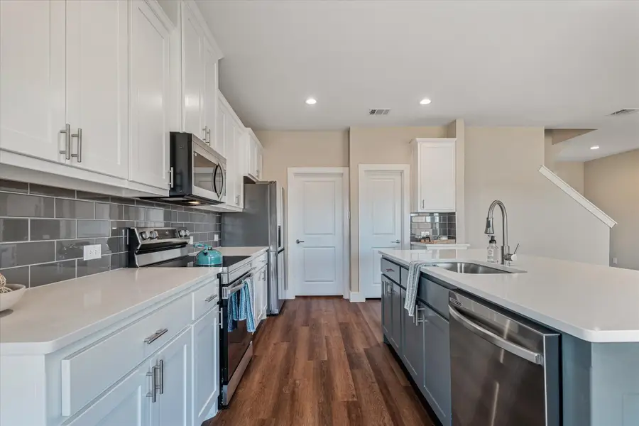 430 Cirrus Circle, Muenster, TX 76252 - #2
