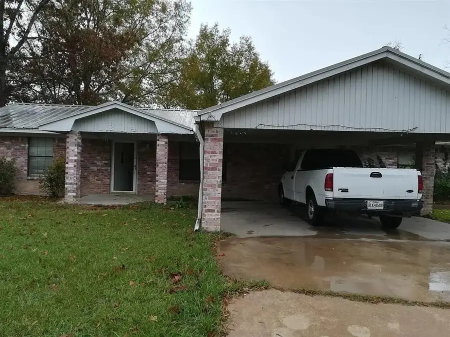 1214 Martin Luther King Drive, Livingston, TX 77351 - Image #2