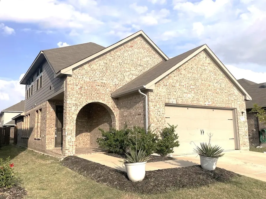 1052 Spofford Drive, Forney, TX 75126 - Image #2