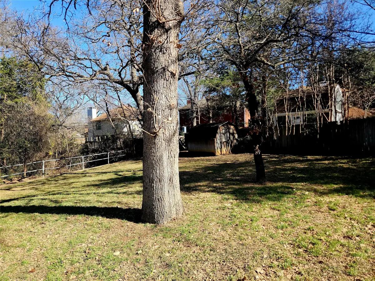 1016 Kings Canyon Court, Grapevine, TX 76051 - Image #1