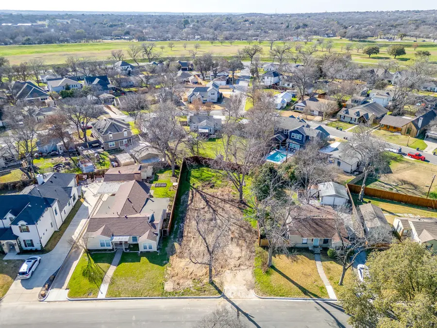 841 Northwood Road, Fort Worth, TX 76107 - #3