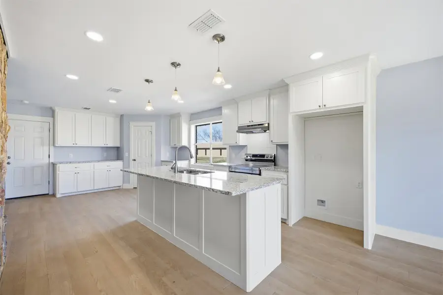 423 S Davis, Sulphur Springs, TX 75482 - Image #3