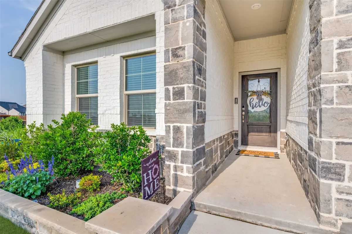 5616 Shannon Creek Road, Fort Worth, TX 76126 - Image #1