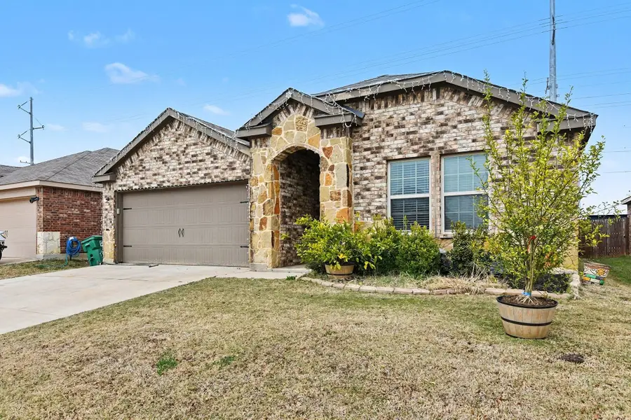 216 Samuel Street, Denton, TX 76207 - Image #2