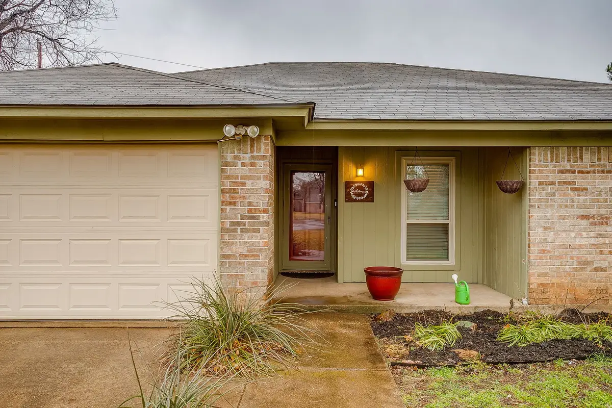1105 Holly Court, Benbrook, TX 76126 - Image #1