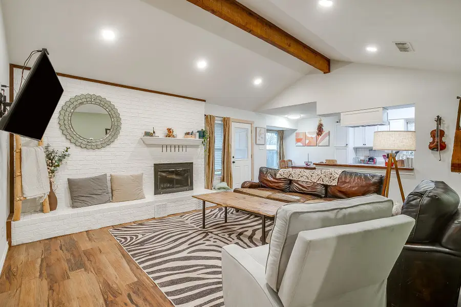 1105 Holly Court, Benbrook, TX 76126 - Image #3