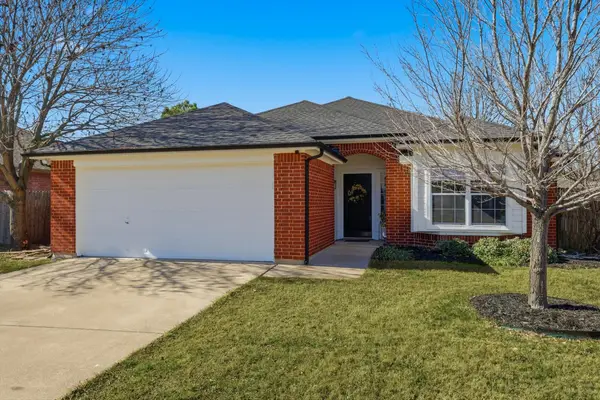 1305 Rye Glen Drive, Midlothian, TX 76065