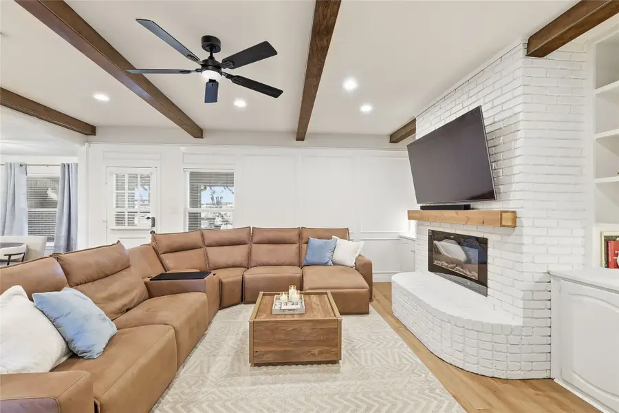 5008 Lake View Circle, North Richland Hills, TX 76180 - Image #2