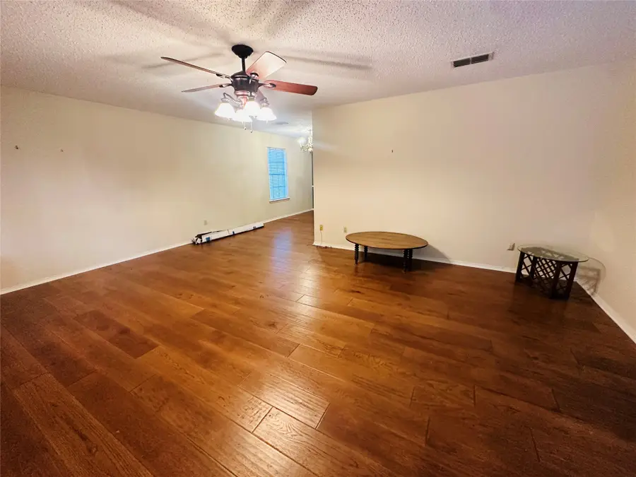 1408 Elmwood Street, Sulphur Springs, TX 75482 - #3