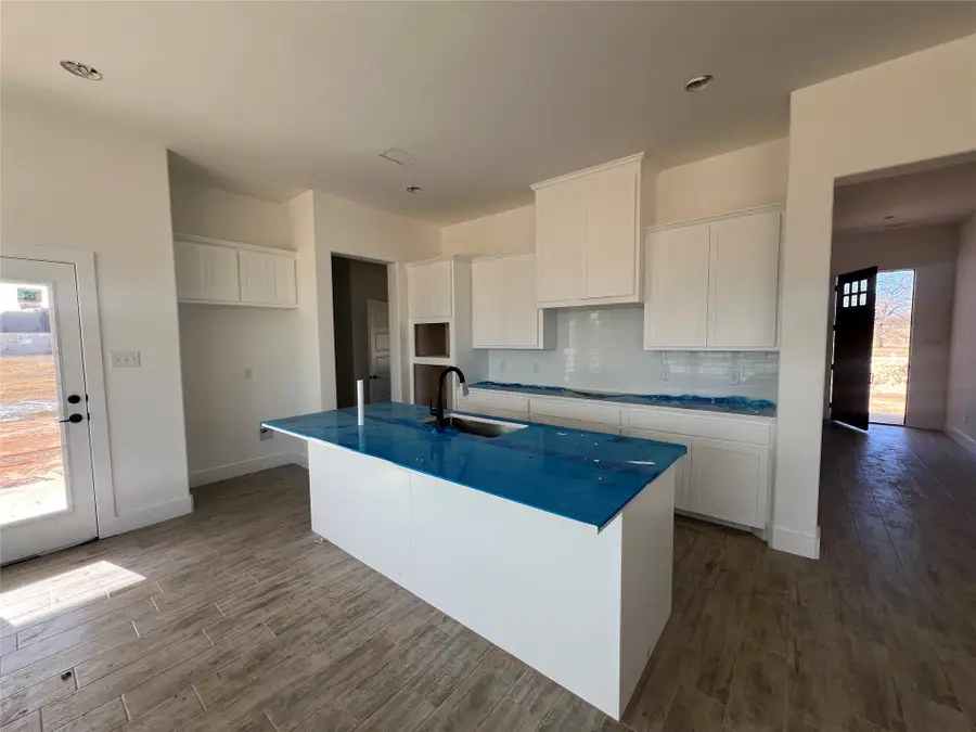 112 Cattleman Drive, Poolville, TX 76487 - Image #3