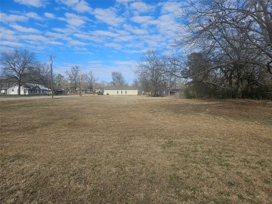 404 & 406 N Main Street, Bogata, TX 75417 - Image #3