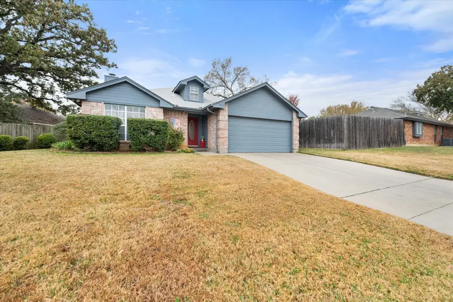 5724 Autumn Wheat Trail, Arlington, TX 76017 - Image #2